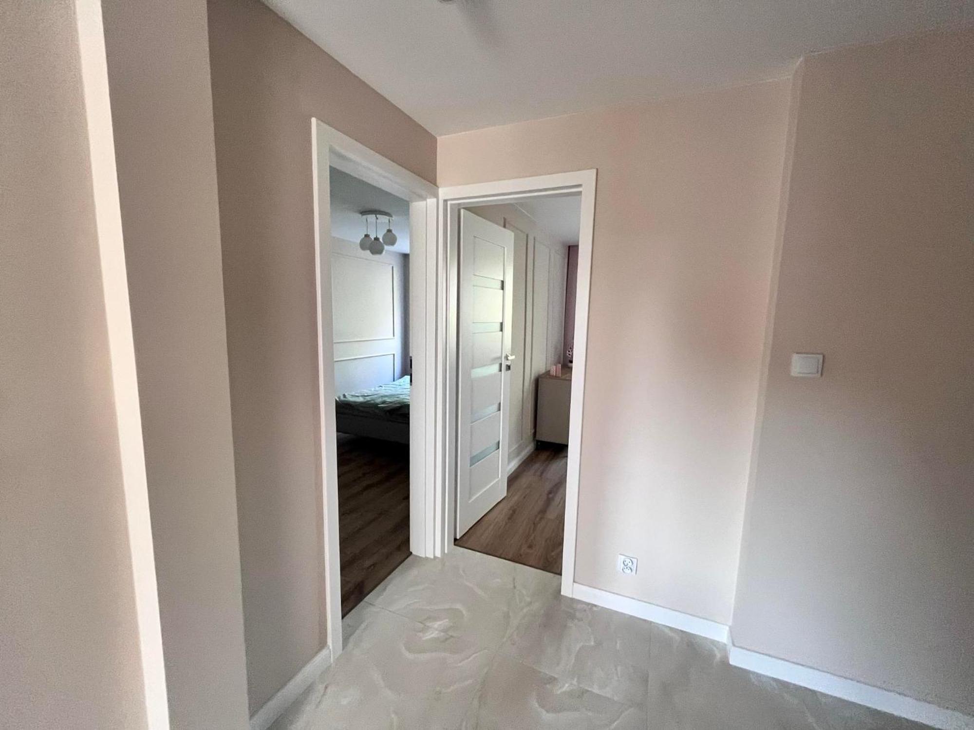 Prestige Apartment Bohaterow Warszawy キェルツェ エクステリア 写真
